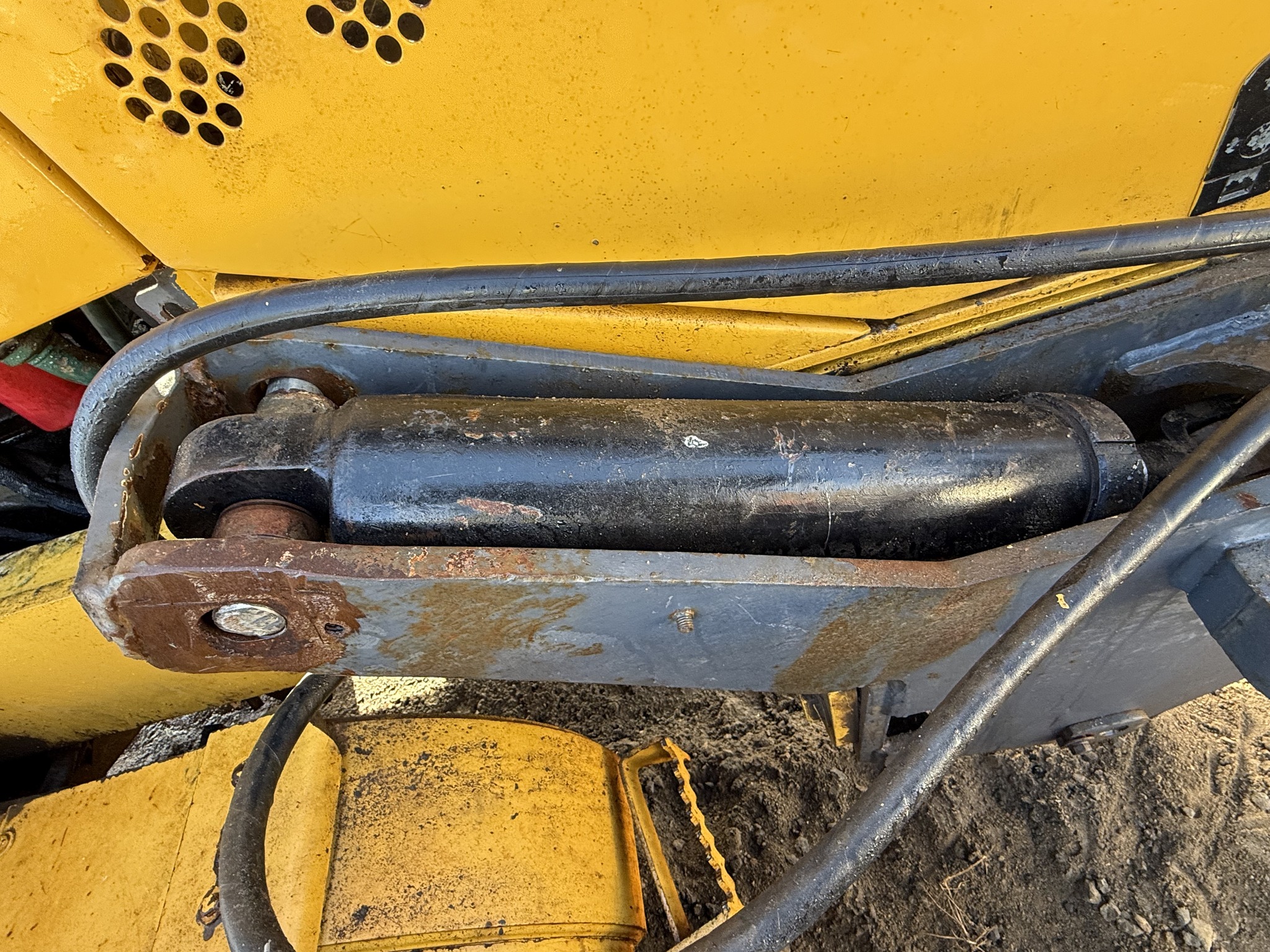 Cilindro izquierdo ruter reparado